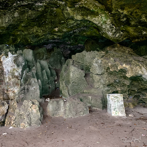 Preacher's Cave Pulpit - Eleuthera, Bahamas.